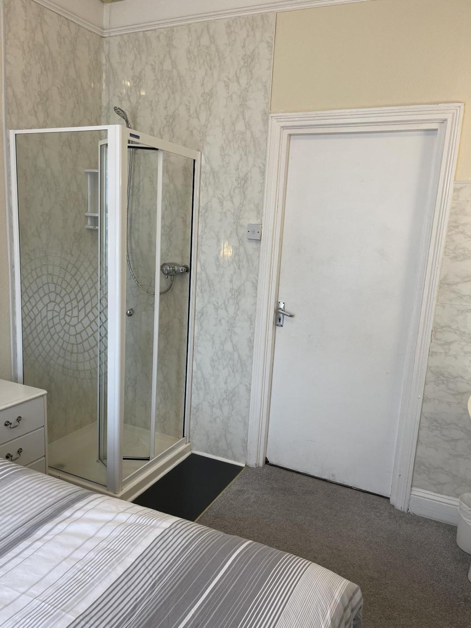 Lamplighter Guesthouse بلايموث الغرفة الصورة